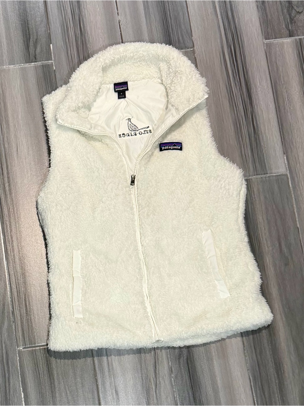 Patagonia White Sherpa-Lined Jacket Vest with Silo Ridge Logo Tag